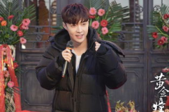 穿书吃瓜娱乐圈文男主,吃瓜男主的逆袭之路